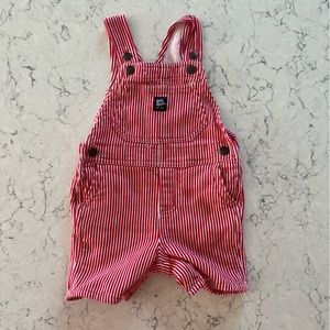 BABY B’GOSH RED AND WHITE STRIPED SHORT OVERALLS - LIKE NEW - SIZE 18 MONTHS